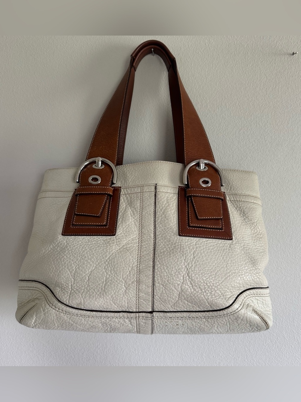 Vintage Y2K Coach Soho Leather Carryall Satchel Bag Buckle